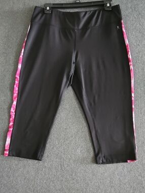 Danskin Dri-More Performance Black Capri Leggings Pink Tie-Dye Sides Women's L